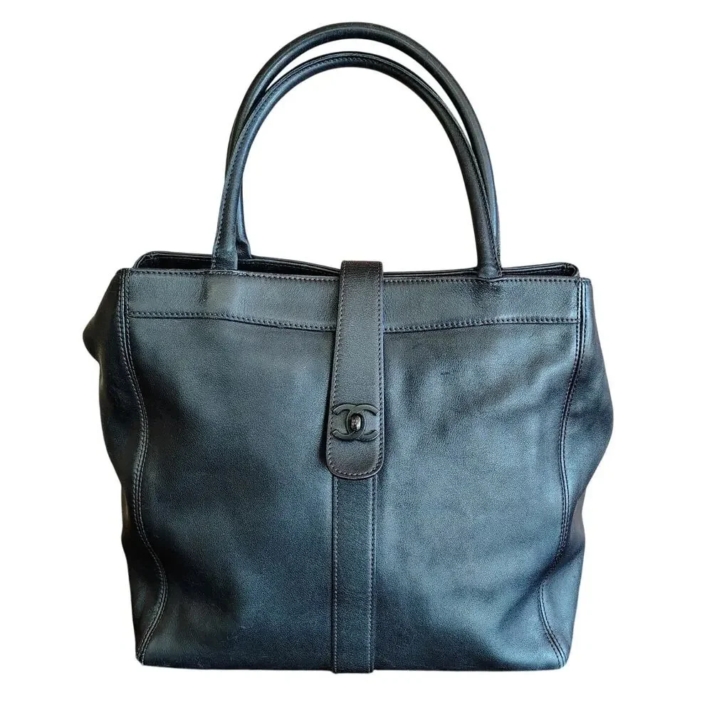 Chanel Vintage 1997 Dark Brown CC Turnlock Leather Tote Serial 5782846